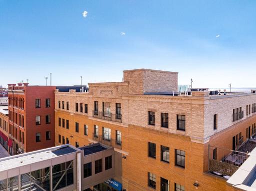 26 E Superior Street, Duluth, MN 55802