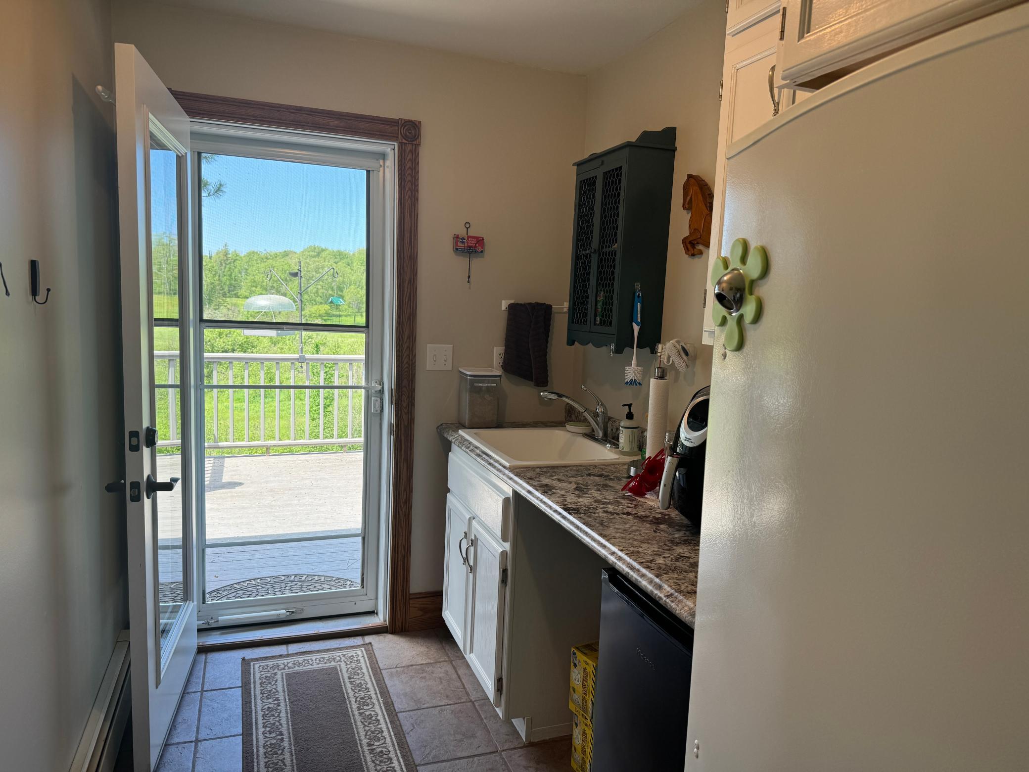Kitchenette Area w/Access to Back Deck