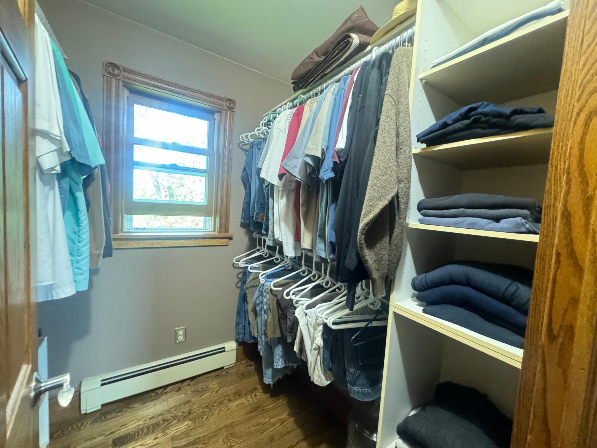 Walk-in Closet