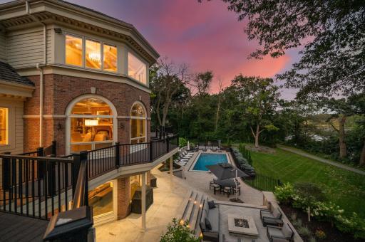 Located 30 min from MSP Int'l Airport - host gatherings of any size