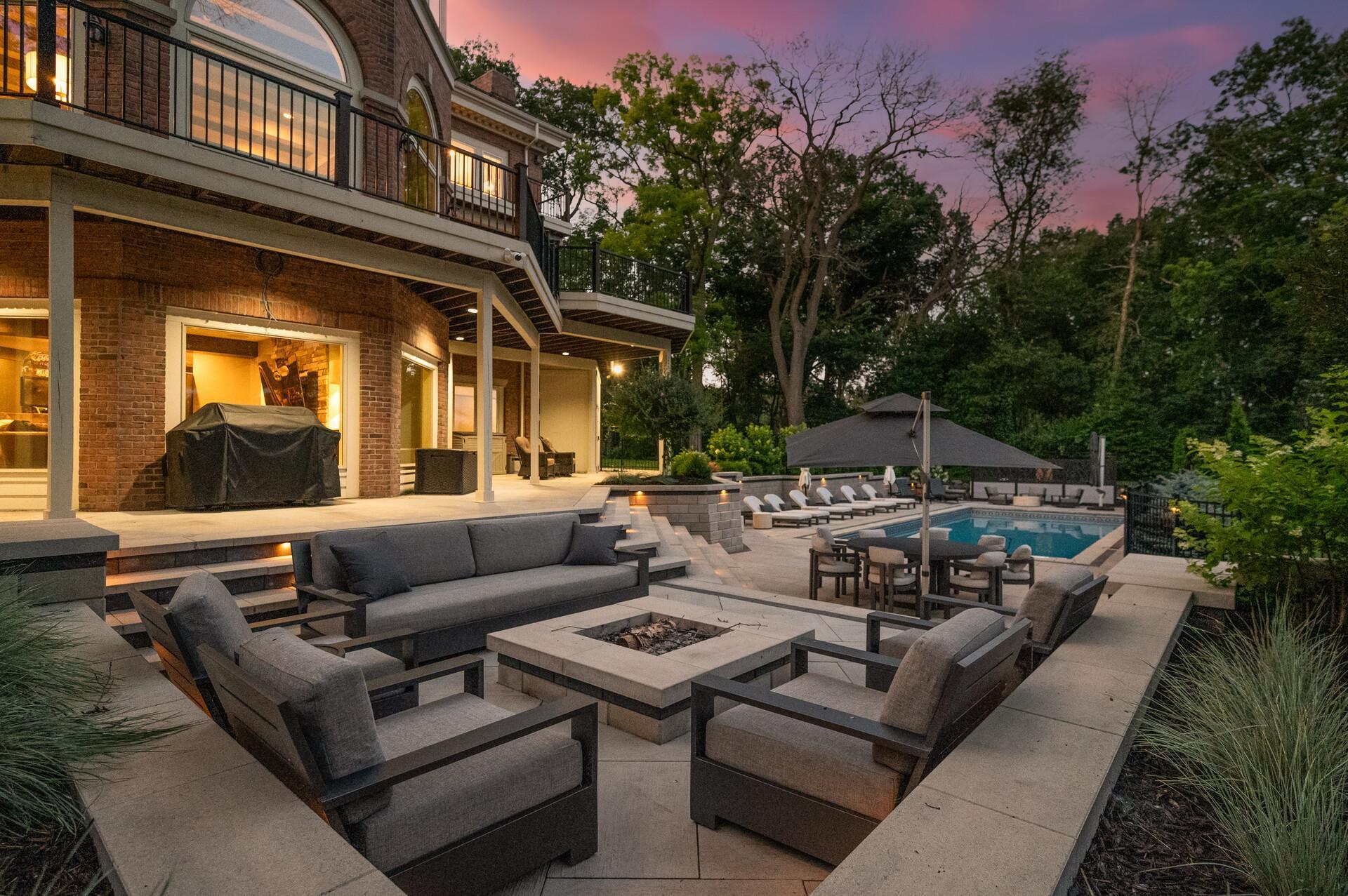 Seamlessly transition your guests indoors and out