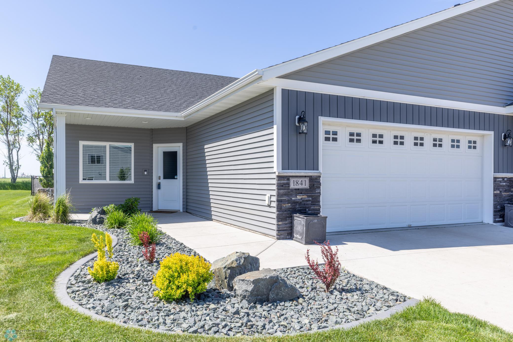 1841 46th Ave S Moorhead-1.jpg