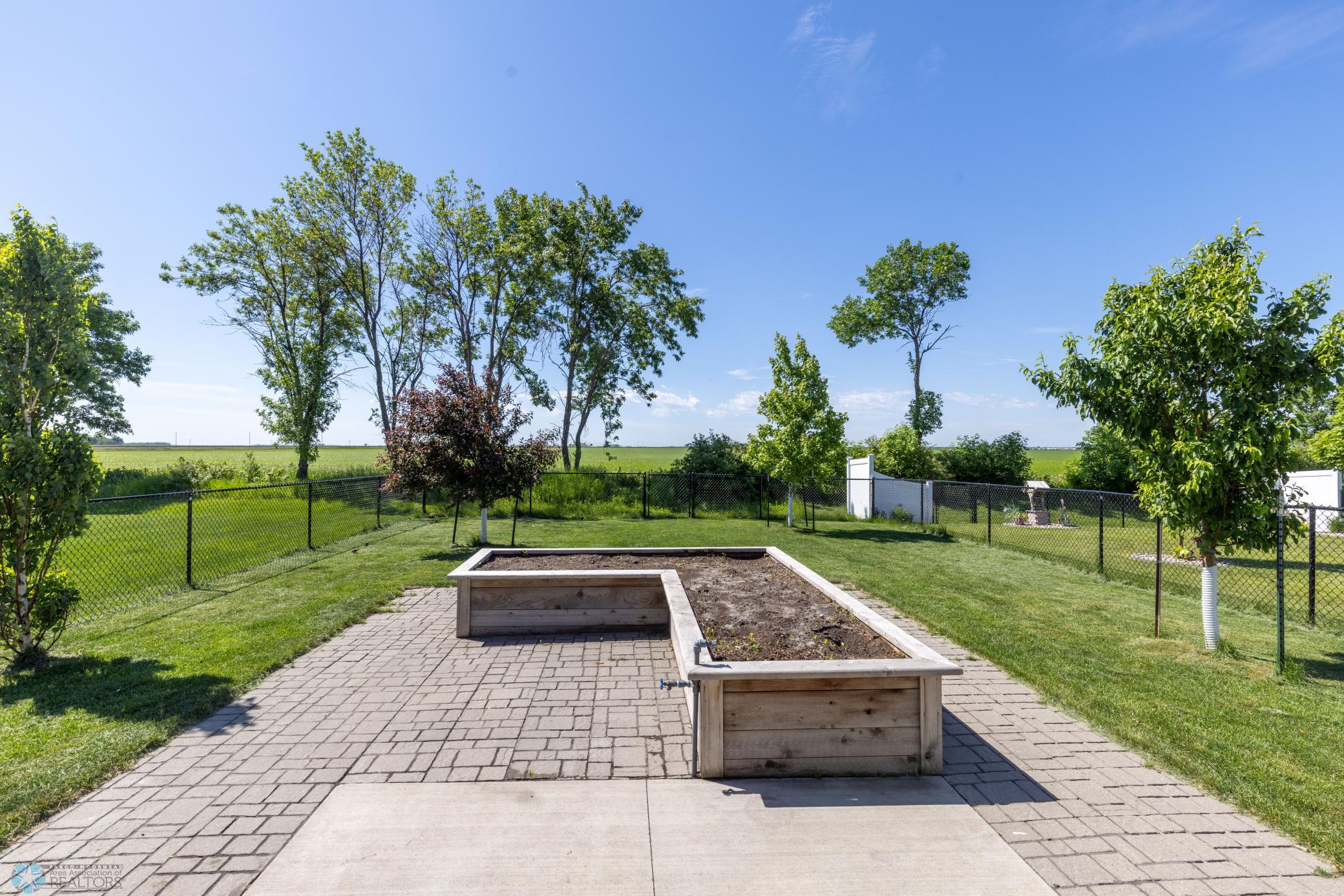 1841 46th Ave S Moorhead-6.jpg