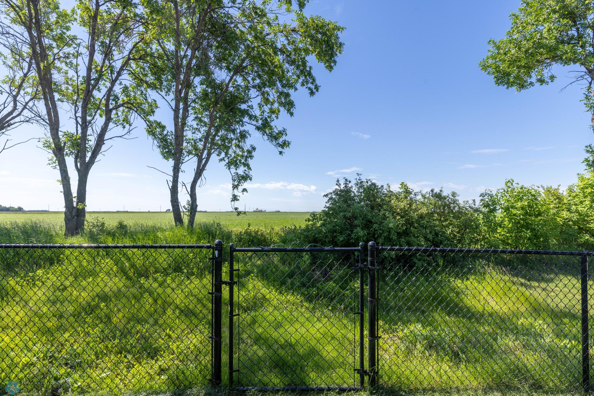 1841 46th Ave S Moorhead-10.jpg