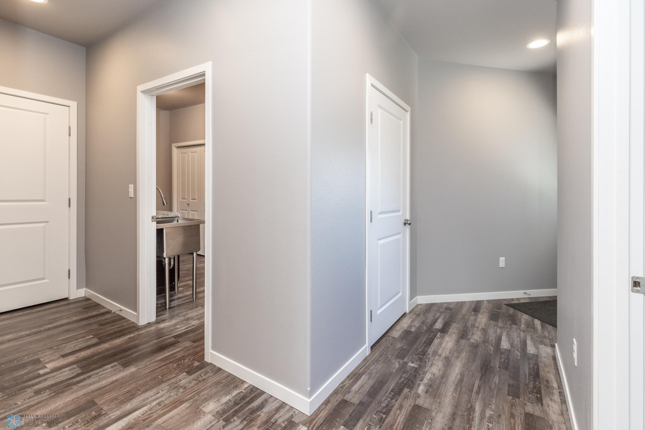 1841 46th Ave S Moorhead-13.jpg