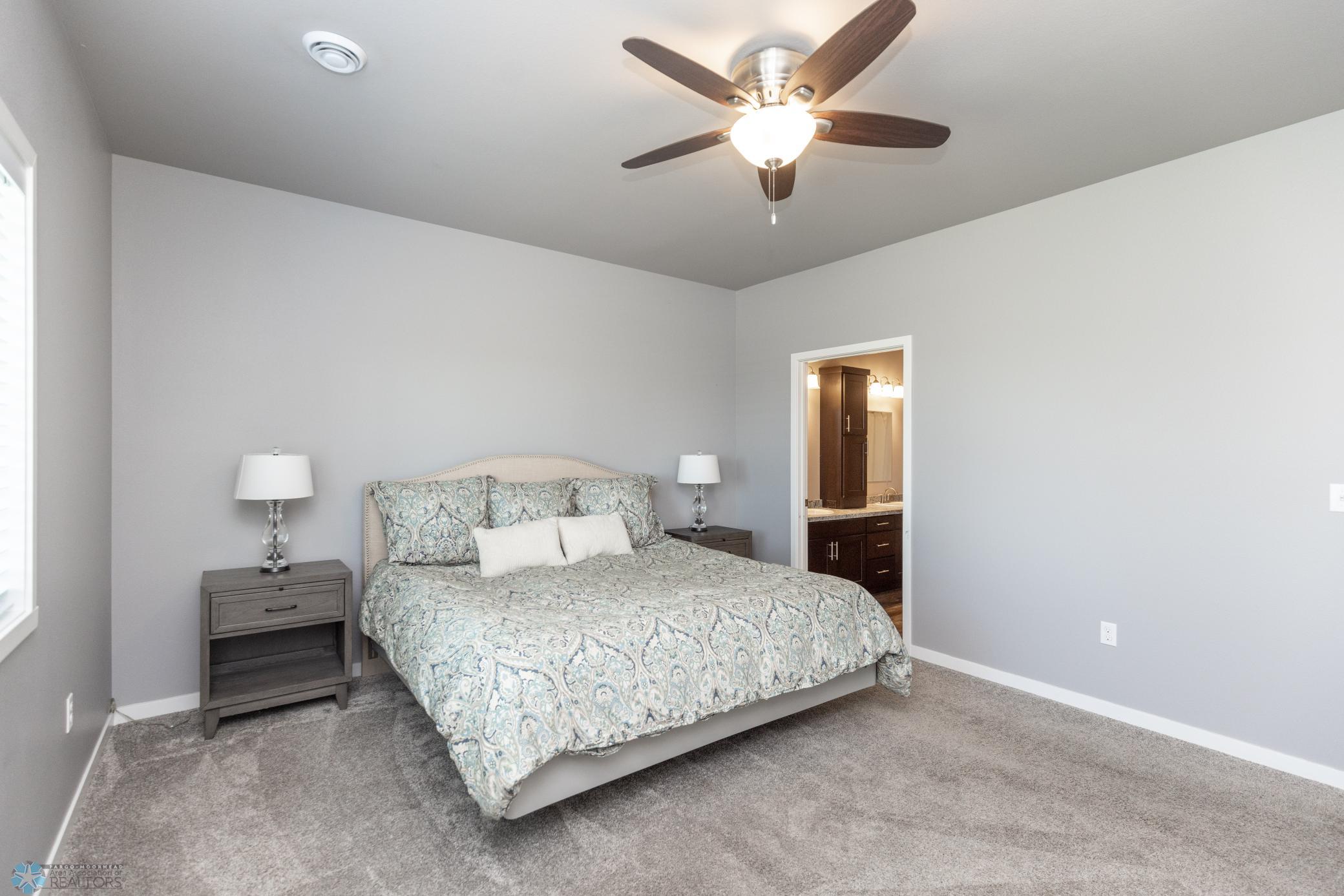 1841 46th Ave S Moorhead-22.jpg