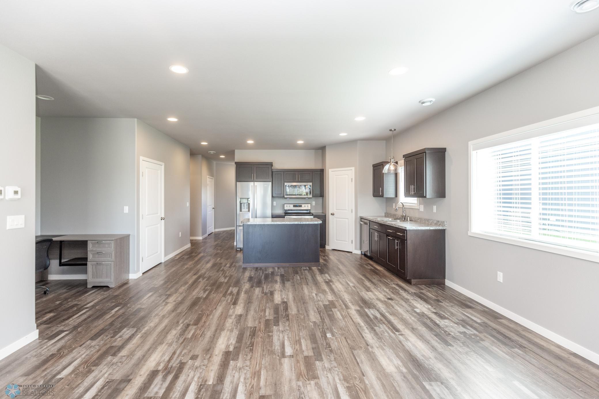 1841 46th Ave S Moorhead-31.jpg