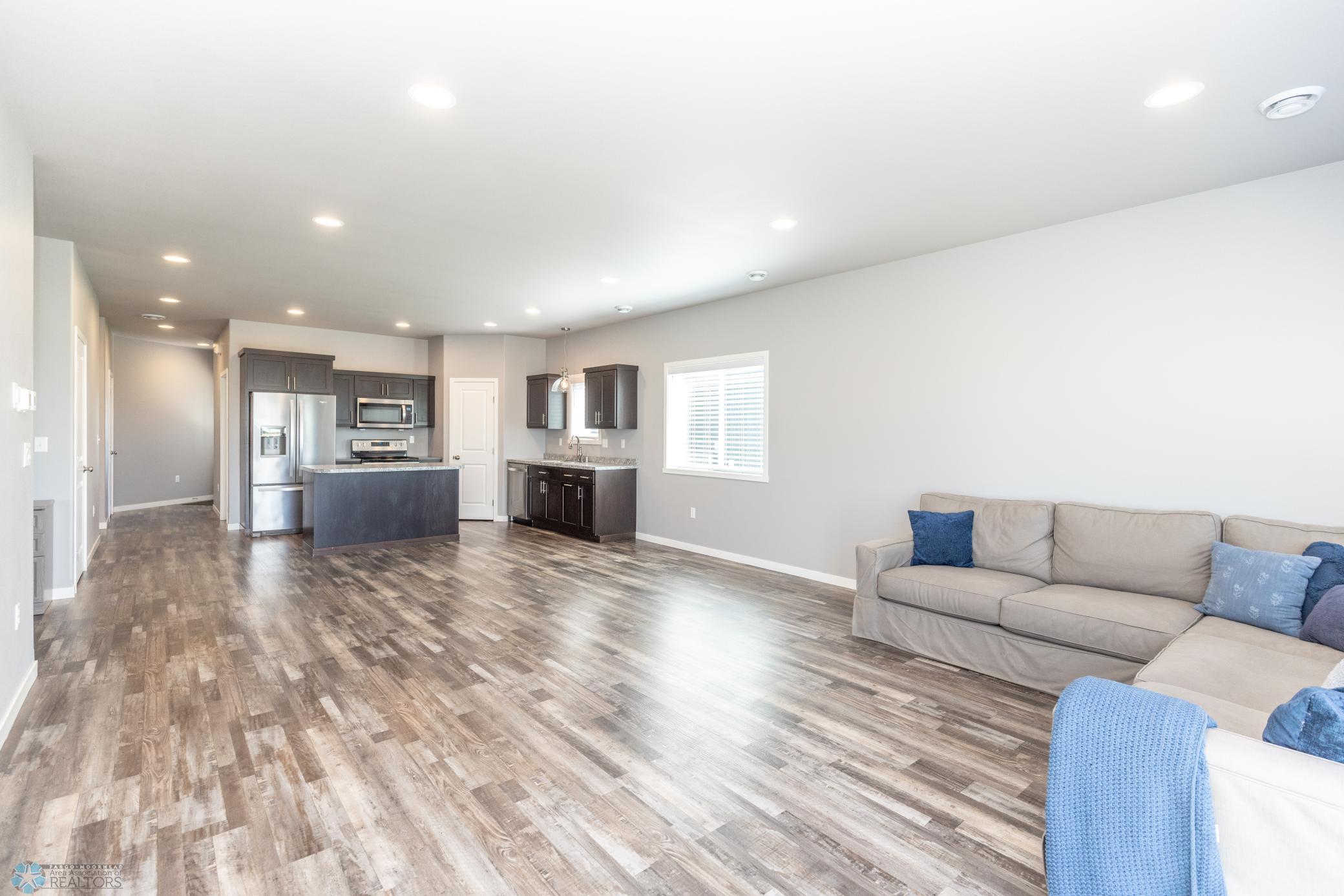 1841 46th Ave S Moorhead-37.jpg