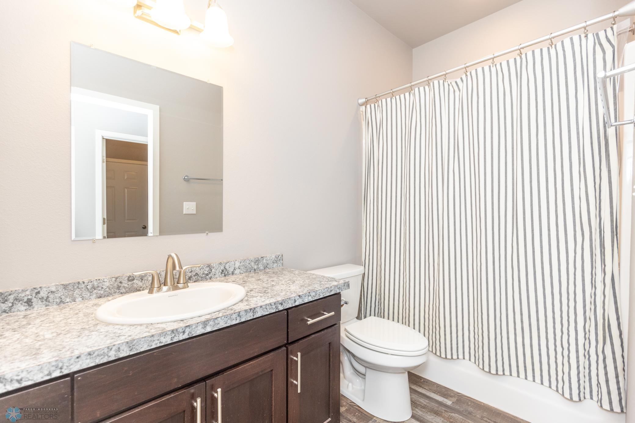 1841 46th Ave S Moorhead-15.jpg