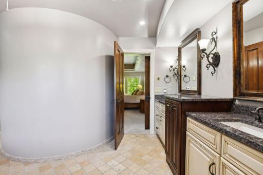 5035 Shenandoah Lane N, Minneapolis, MN 55446
