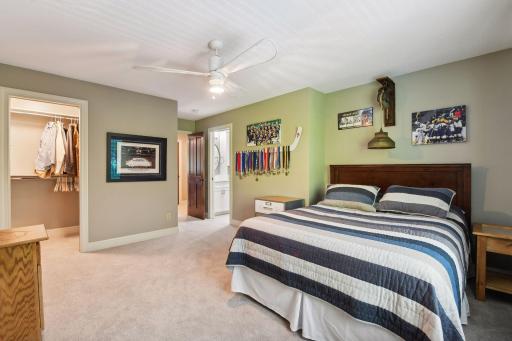 5035 Shenandoah Lane N, Minneapolis, MN 55446