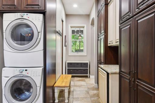 5035 Shenandoah Lane N, Minneapolis, MN 55446