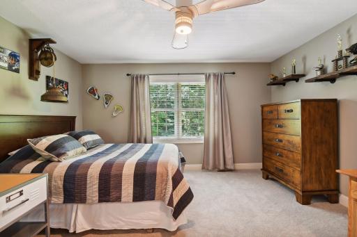 5035 Shenandoah Lane N, Minneapolis, MN 55446