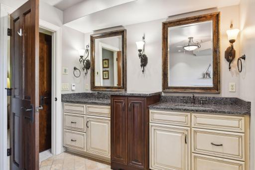 5035 Shenandoah Lane N, Minneapolis, MN 55446