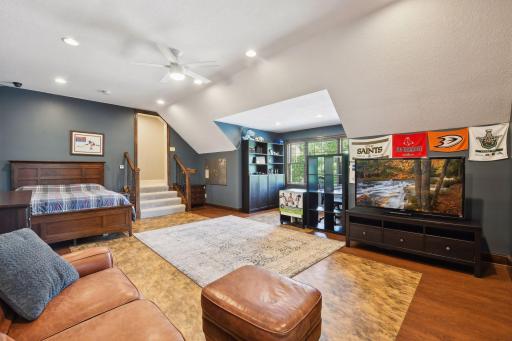 5035 Shenandoah Lane N, Minneapolis, MN 55446
