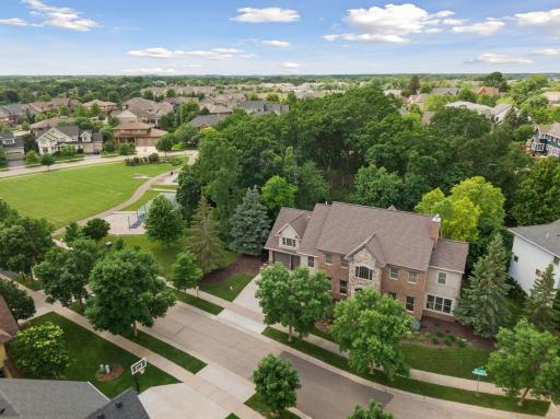 5035 Shenandoah Lane N, Minneapolis, MN 55446