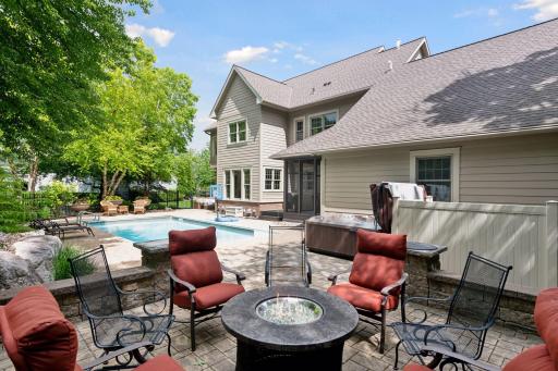 5035 Shenandoah Lane N, Minneapolis, MN 55446