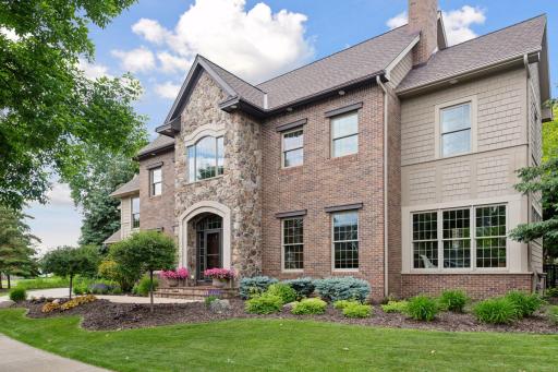 5035 Shenandoah Lane N, Minneapolis, MN 55446