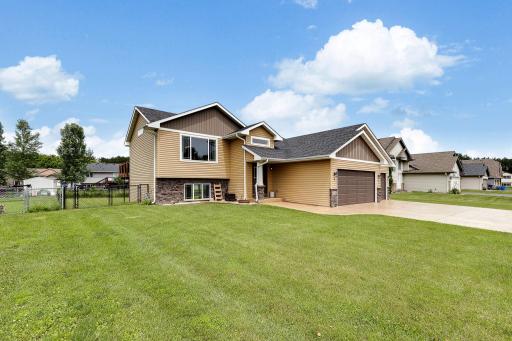 7938 384th Trail, North Branch, MN 55056