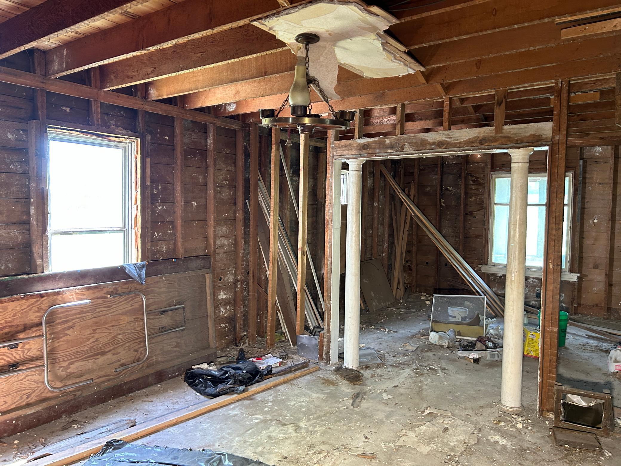 Main Floor.JPG