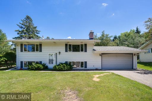 563 Riviera Drive, Saint Paul, MN 55112