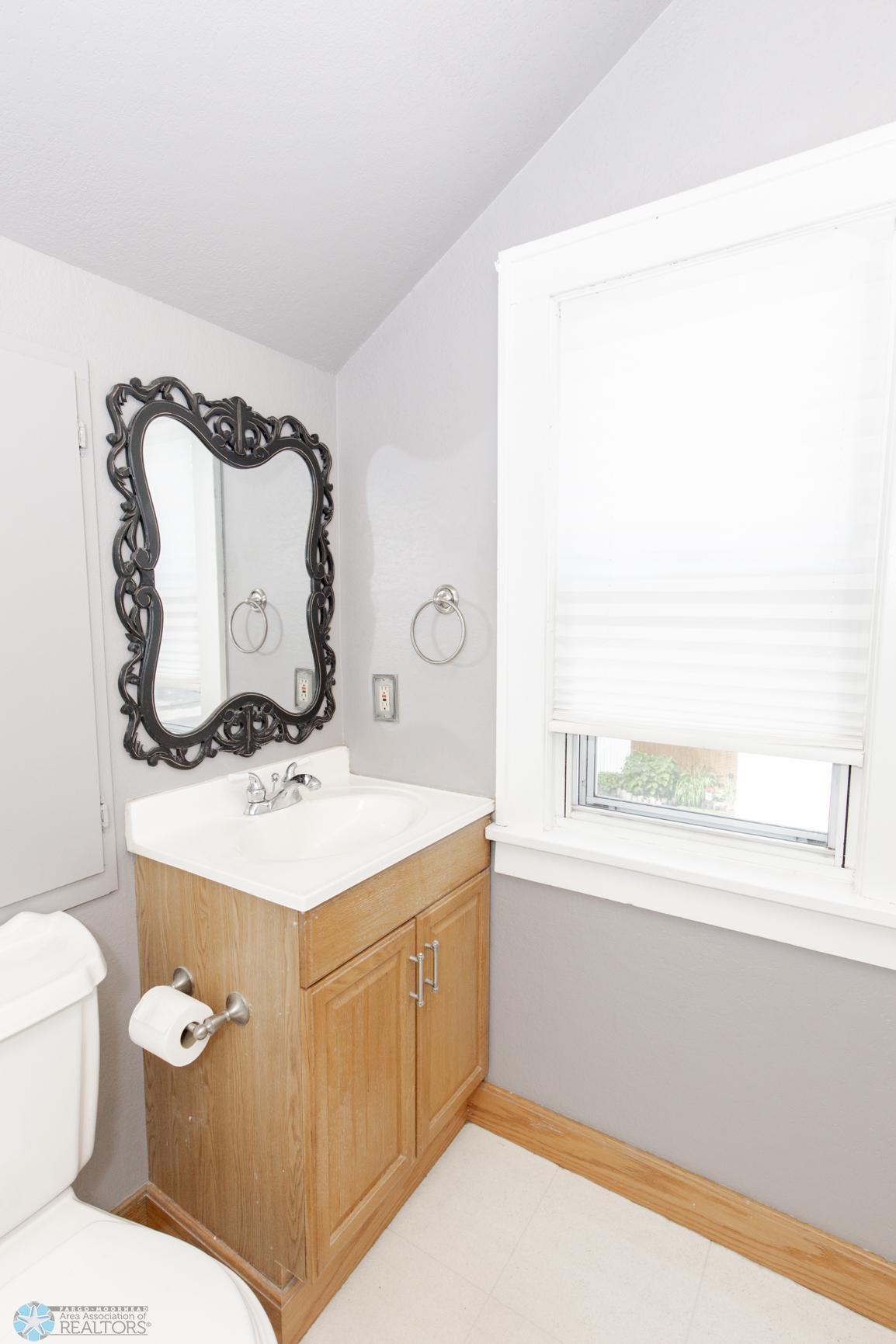 Bathroom - Full