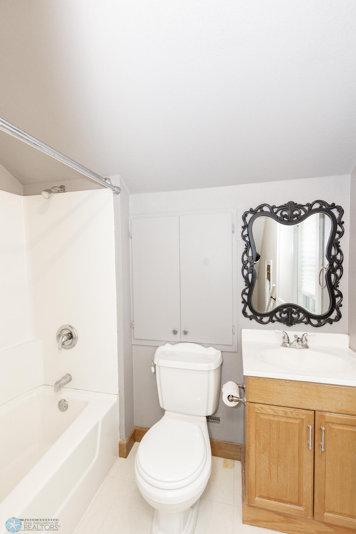 Bathroom - Full