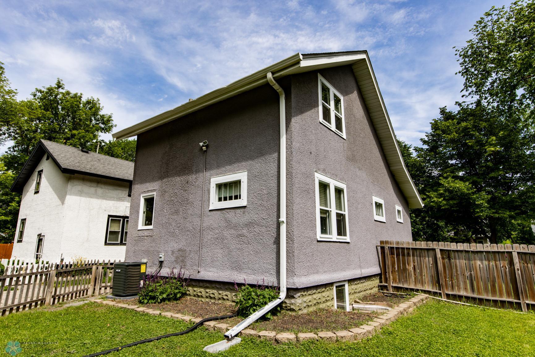 Rear/Side Exterior