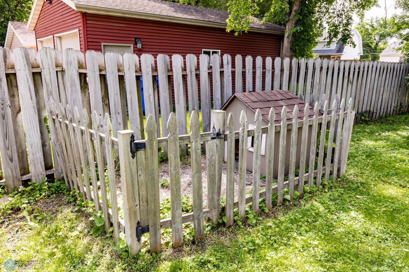 Dog House