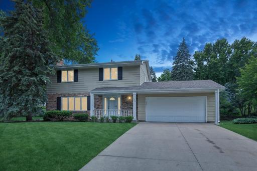 3313 Perrot Lane, Burnsville, MN 55337