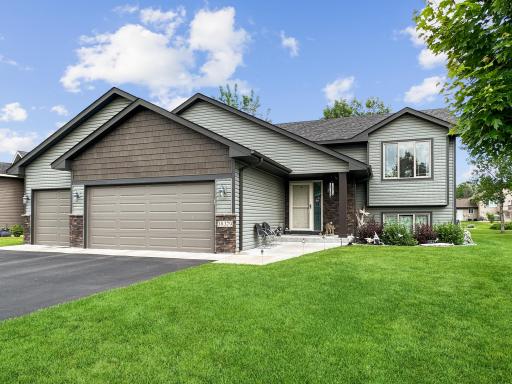 38379 Harder Avenue, North Branch, MN 55056