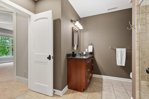 15406 Masons Pointe, Eden Prairie, MN 55347