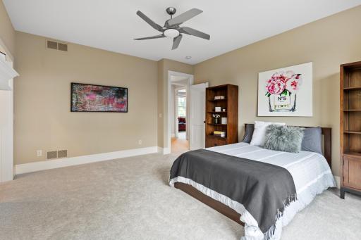 15406 Masons Pointe, Eden Prairie, MN 55347