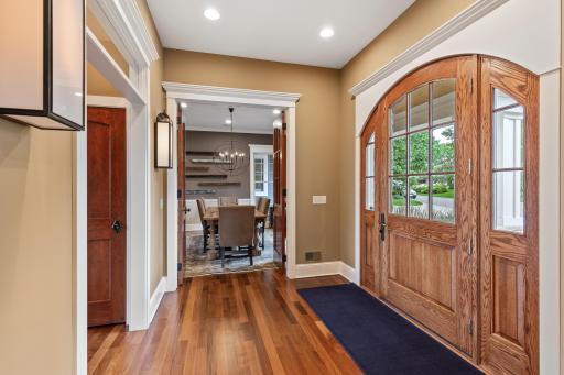 15406 Masons Pointe, Eden Prairie, MN 55347