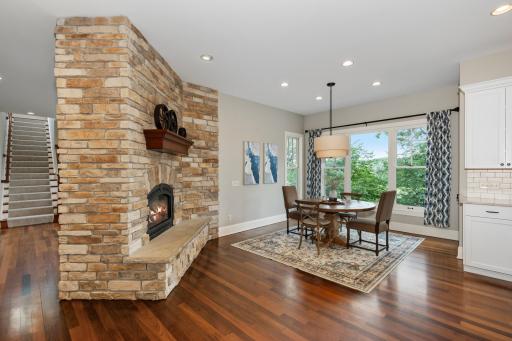 15406 Masons Pointe, Eden Prairie, MN 55347