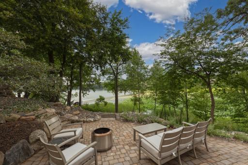 15406 Masons Pointe, Eden Prairie, MN 55347