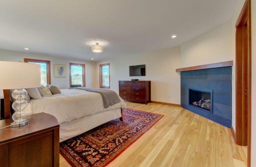 956 Hunters Point Lane SW, Rochester, MN 55902