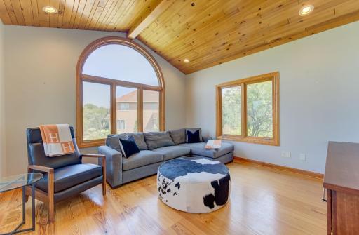 956 Hunters Point Lane SW, Rochester, MN 55902