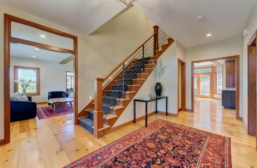 956 Hunters Point Lane SW, Rochester, MN 55902