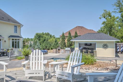 956 Hunters Point Lane SW, Rochester, MN 55902