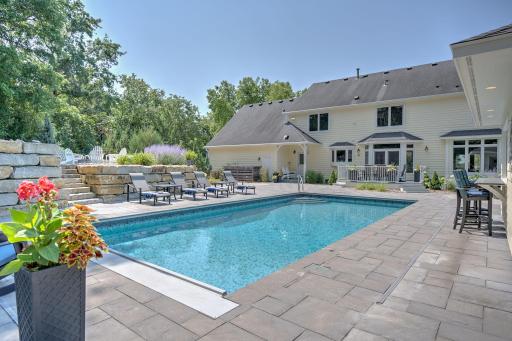 956 Hunters Point Lane SW, Rochester, MN 55902