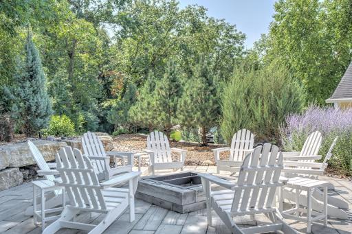 956 Hunters Point Lane SW, Rochester, MN 55902