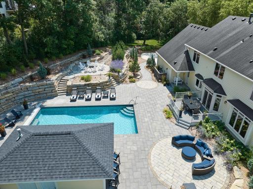956 Hunters Point Lane SW, Rochester, MN 55902