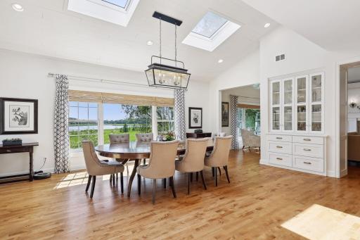 2195 French Lake Road, Wayzata, MN 55391