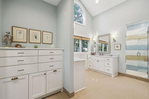 2195 French Lake Road, Wayzata, MN 55391