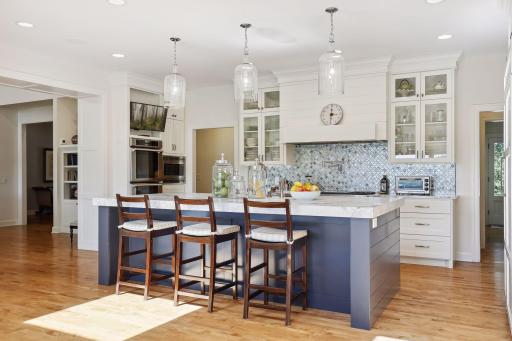 2195 French Lake Road, Wayzata, MN 55391