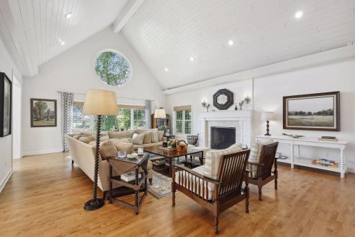 2195 French Lake Road, Wayzata, MN 55391