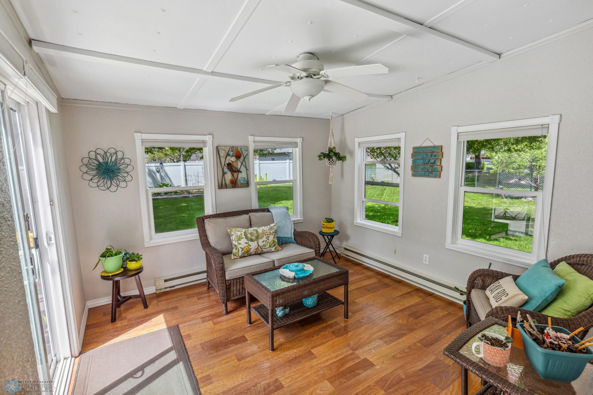 4 season porch