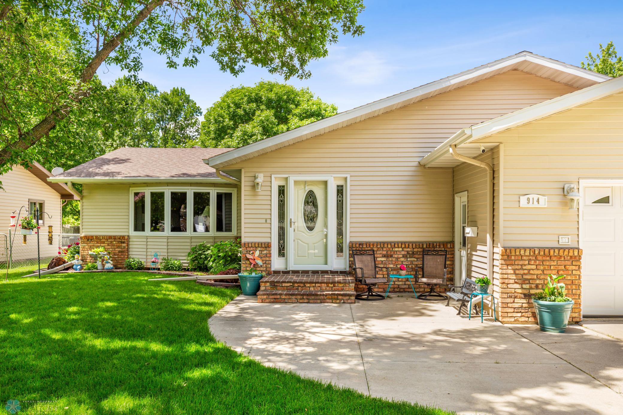 Entry way front view