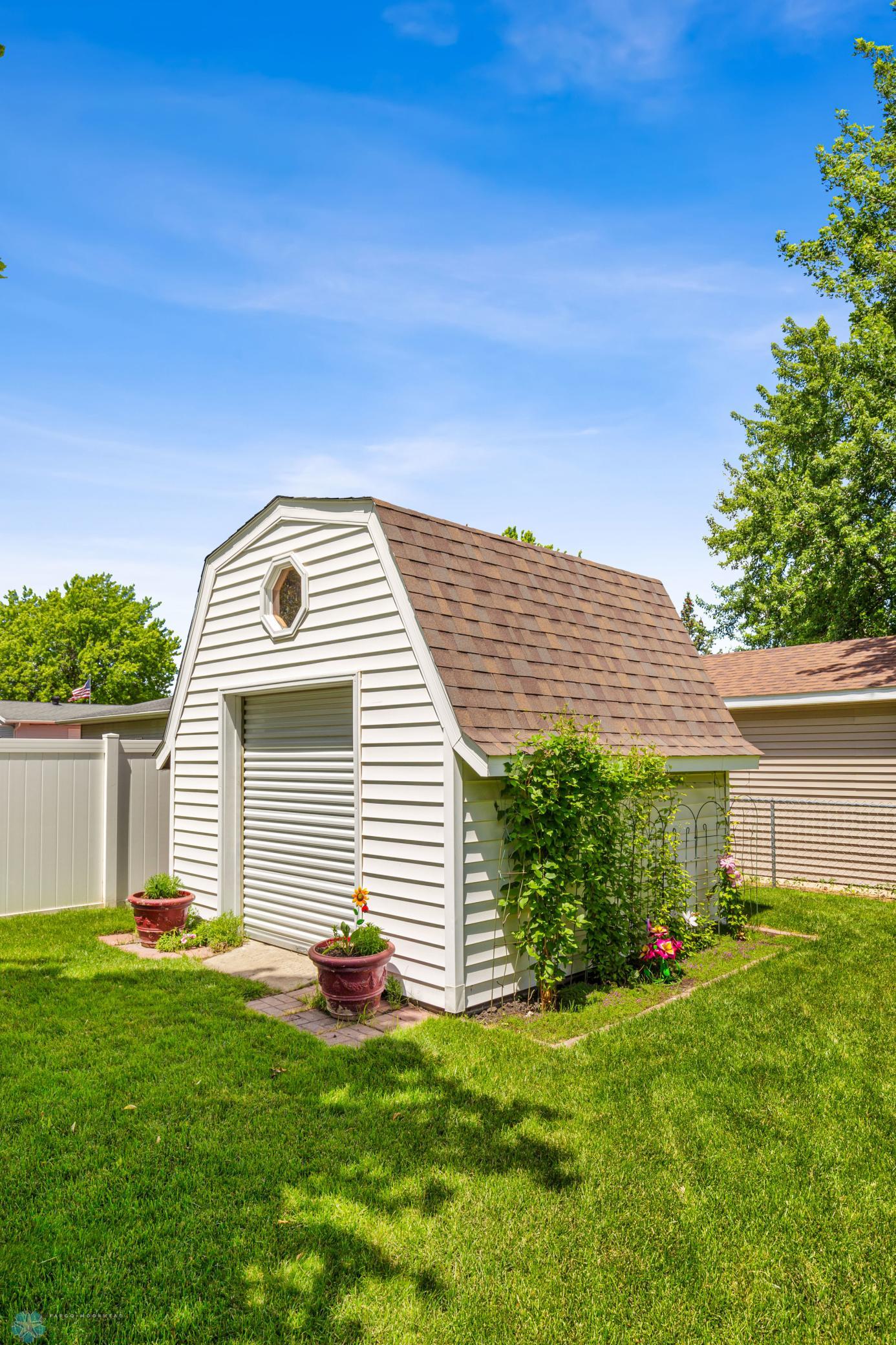 Shed 12x12
